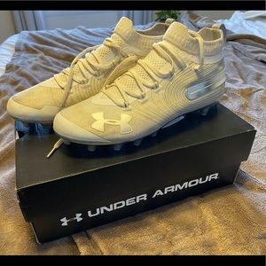 Under Armour Men’s Cleats - Spotlight MC White
